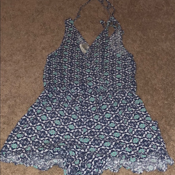 Romper - Picture 4 of 4